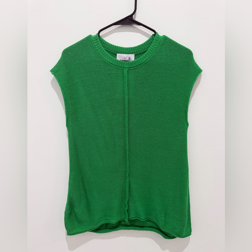 Green Sleeveless Knit Top